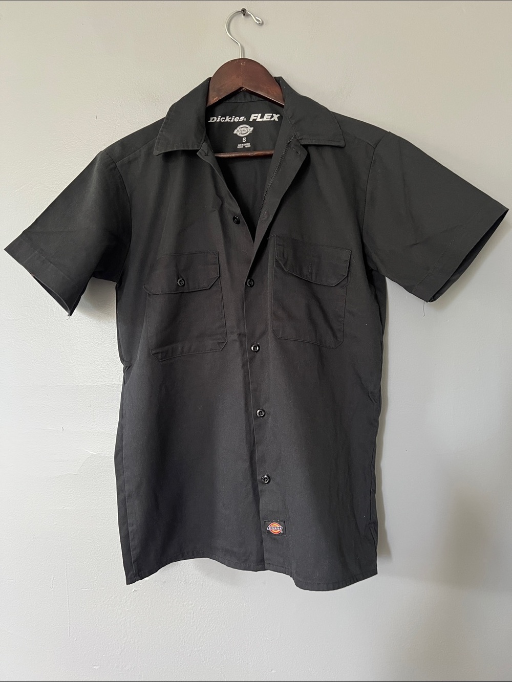 Dickies Black Short-Sleeve Work Shirt with Chest Pockets